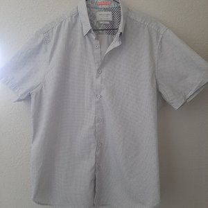 Denim & Flower Slim Fit Button Down Short Sleeve Shirt